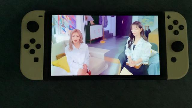 《美女请别影响我学习》评测：这游戏属实把恋爱游戏给玩明白了