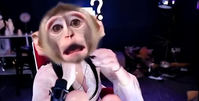 女主播深夜收礼物做惩罚，不慎走光被永封！多位主播OB惨遭殃及