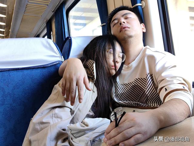 周末去坐了一趟无锡-上海的火车