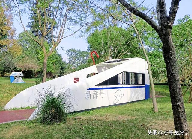 成都超级冷门公园，绿肺中的烟火成都，不要门票，1元公交直达！