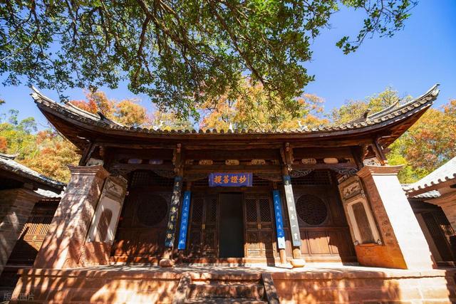 找片净土，短暂避世，7个人少清幽的古村镇，适合小住几天