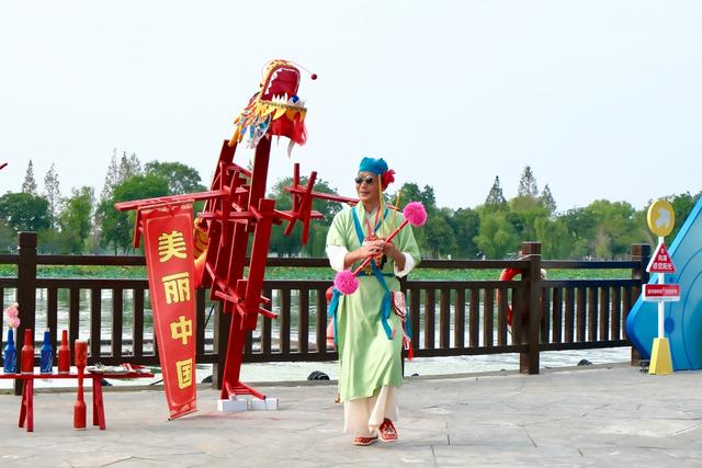 常熟尚湖风景区，曾是姜太公钓鱼的地方，现在是休闲观光的好去处