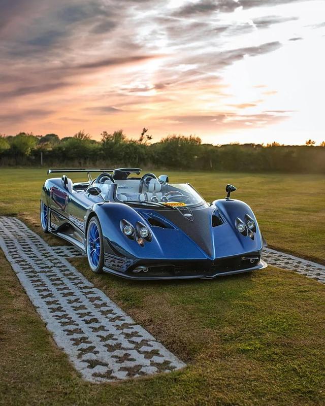 全球最贵汽车双榜揭秘:榜首近2亿美金,一台维修费够买布加迪