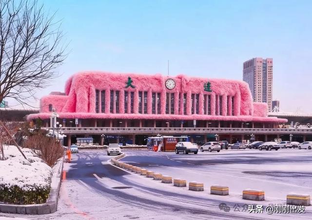 给大连穿上漂亮的衣服，冬天就不冷了