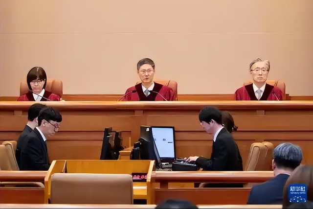 60多年来头一遭！韩国政坛做出重大决定	，尹锡悦等来一个坏消息