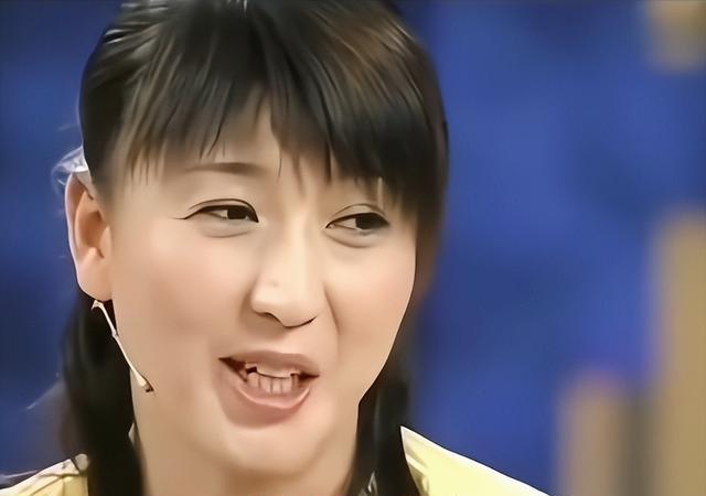 央媒点名	，53岁闫学晶这一次彻底凉凉，从“国民媳妇	”到全网抵制