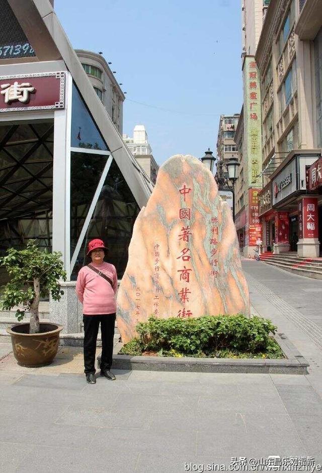 “南昌八一起义纪念馆”大门前实拍（江西之旅第廿二集）