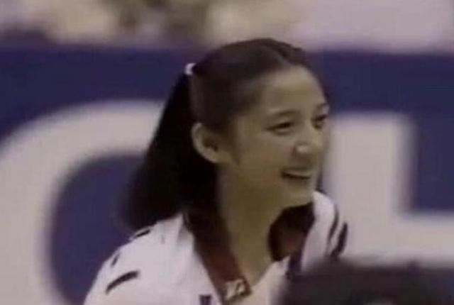 她被称为女排第一美女，离婚后嫁给美国人，如今56岁生活滋润美满