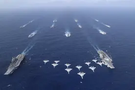 90多艘战舰齐聚太平洋，模拟封锁战，解放军为收台之战做最坏准备图片