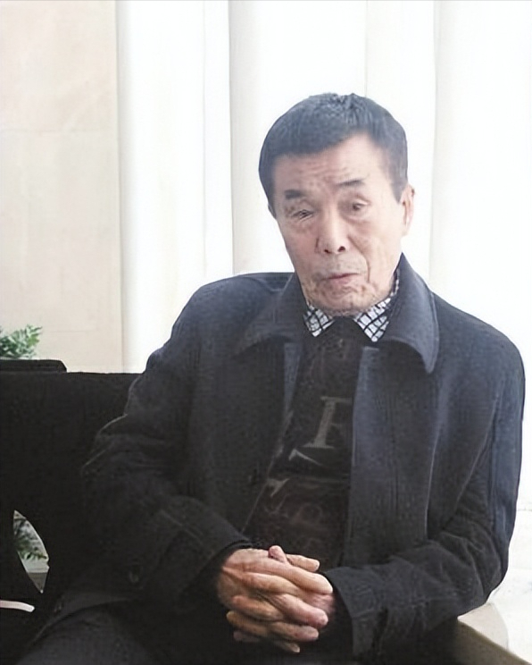 贪财又好色，德不配位的几位老艺术家，晚节不保一点都不冤