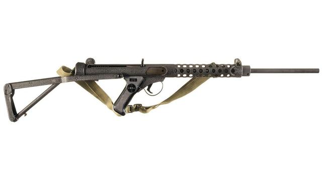 好莱坞的军火库：深度揭秘“机械战警”的武器选用与改装