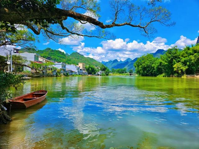 多彩阳山·每日一景｜秀水明山