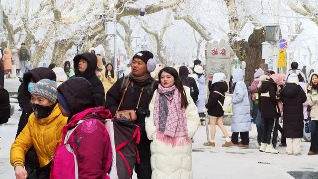 冰雪“冷”资源，带“火”庐山冬季旅游