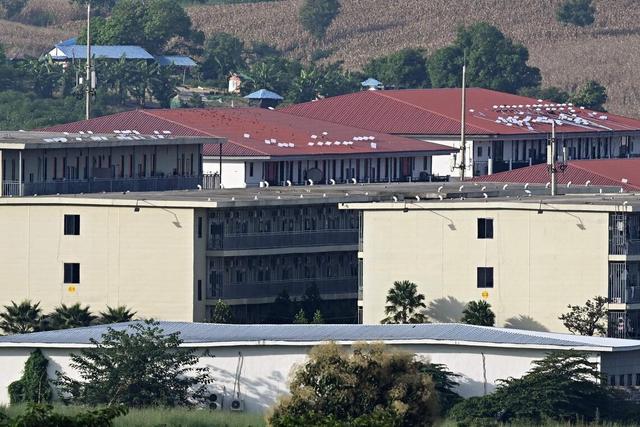 缅甸诈骗园继续扩张， 仍有10万人囚禁其中，马斯克星链竟提供上网