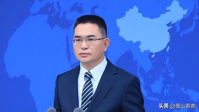 美对台军售闯大祸，沉寂2日后，中方发声促统，赖清德官职或不保