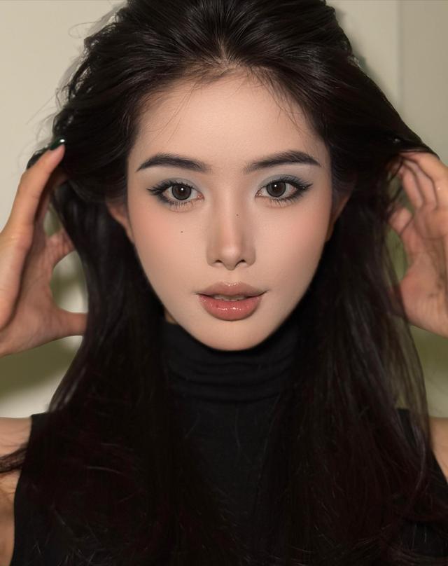 厦门一校花，169cm身高仙姿玉色，貌美如花，美的让人移不开眼