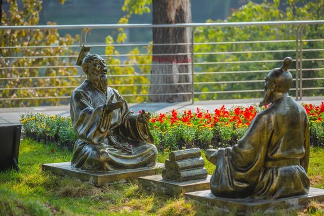 解锁一座宝藏公园！在长治邂逅有趣的中医药世界