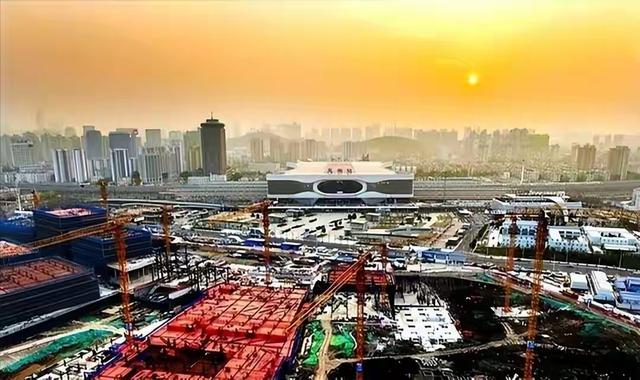 美媒炸锅：中国第二波冲击席卷而来，猛烈程度史无前例！