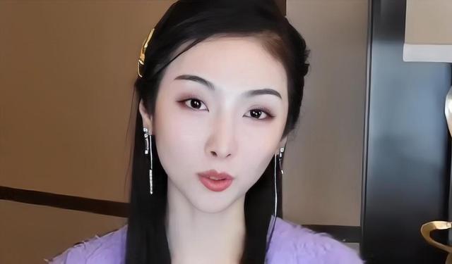 “买英国精子生3娃”的山东女人	，8年后现状曝光！如今她后悔不？