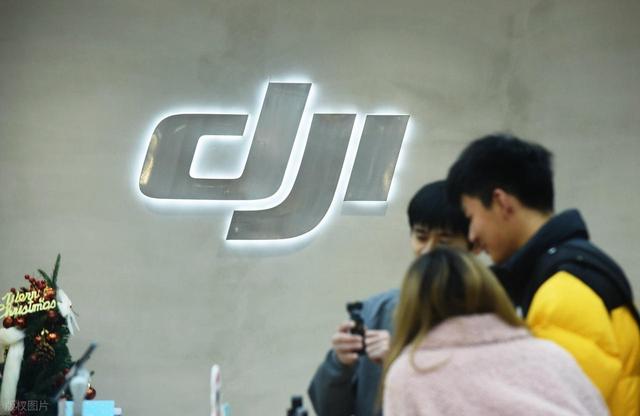 美国禁令成笑话：ASML中国狂揽36%营收，日本惊觉"听话亏大了"