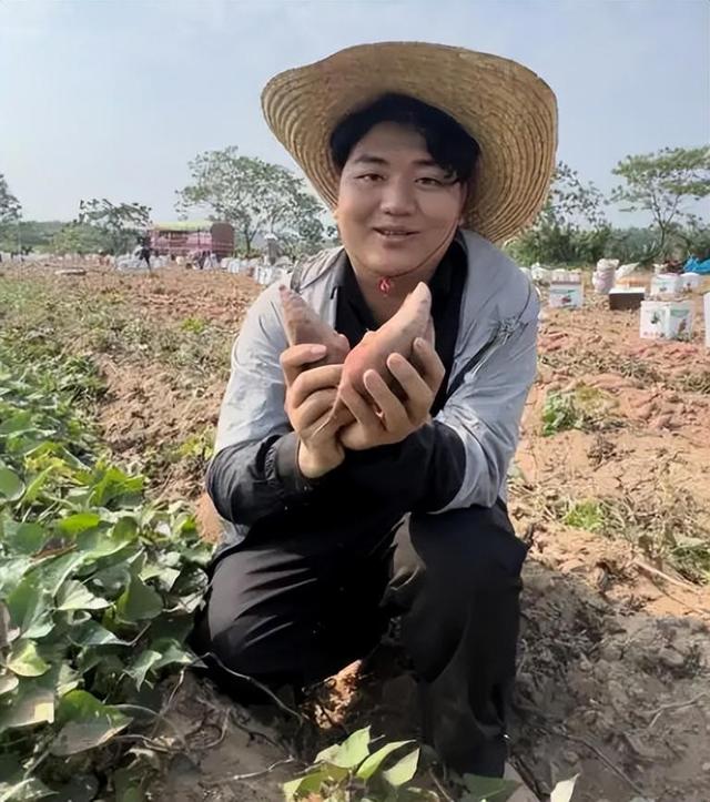 全红婵哥哥参加厨综后被淘汰，评论区一边倒，官媒都“无语”了