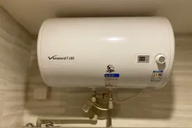 电热水器安全吗？漏电的几率大吗？电工老师傅给出了答案图片