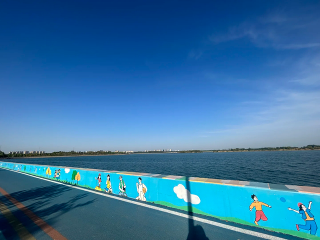 天凉好个秋，露营正当时