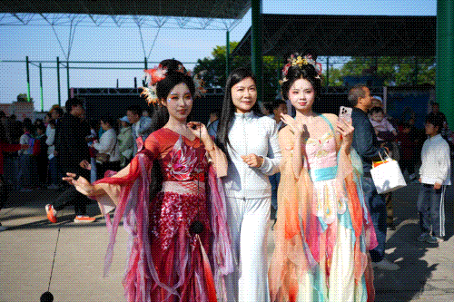 人气爆棚！第三届东莞观音山平安迎新登高节重磅开启，喜迎2026