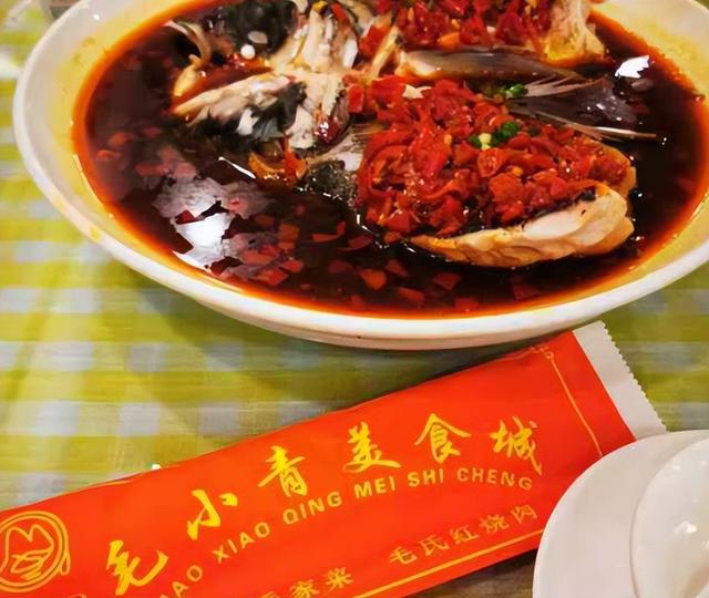 毛主席侄女北京开饭店，多次被砸，朋友劝她公开身份	，但被她拒绝