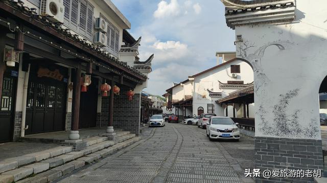 长沙这个千年古镇，不要门票和停车费，现在却冷冷清清