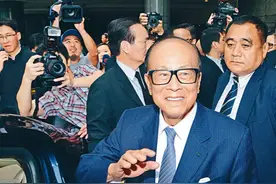 同样是名门望族，霍家和李家一对比，就明白李嘉诚为何如此惜命图片