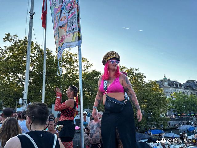 欧游杂记（6）‖ 遇见一个宁静与狂欢同在的苏黎世