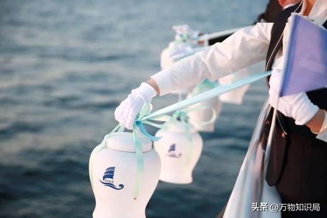 墓碑上的“考、妣、故、先、显”，分别是什么含义？用错会闹笑话