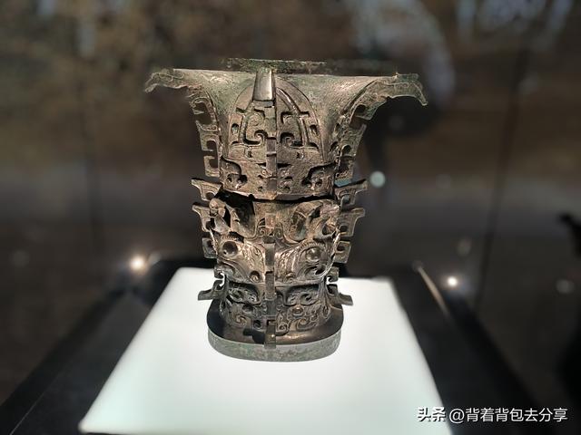 中国最大的青铜器博物馆•宝鸡，馆藏国宝级文物-何尊