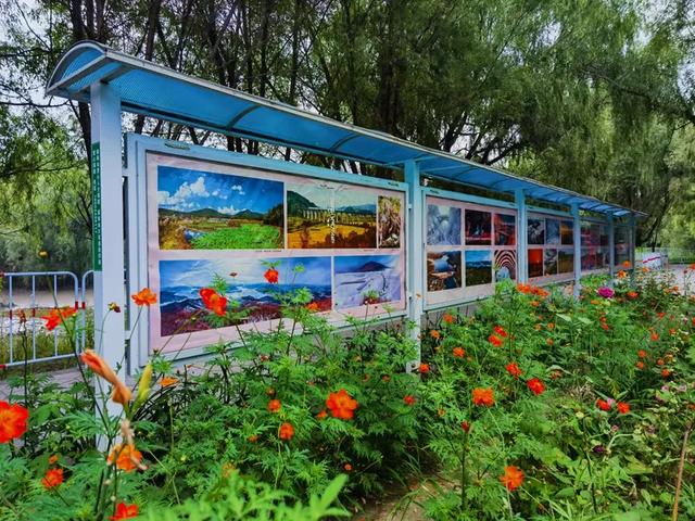 流经吉林市区的松花江