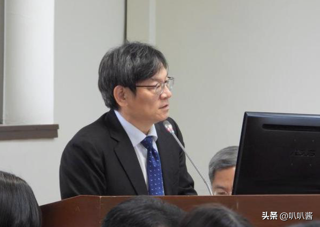 75岁芯片大佬潜逃美国！带核心技术机密，中国半导体暗战再添变数