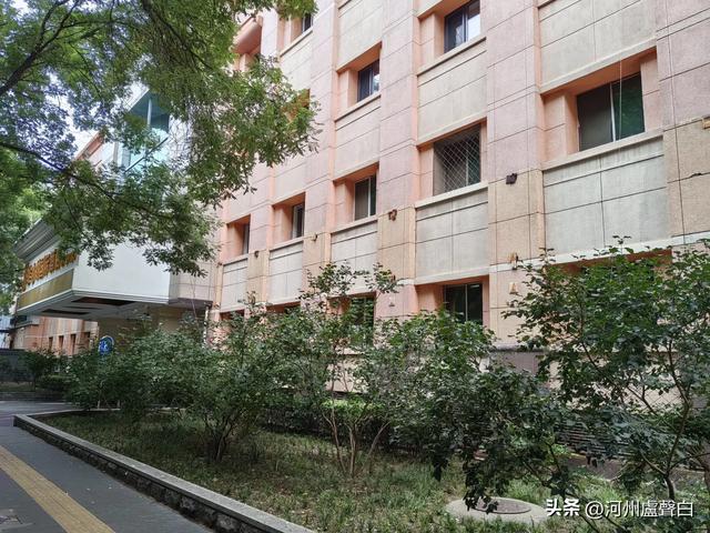 白广路七号