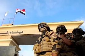 埃及军队开火了，与全世界为敌的内塔尼亚胡，正将以色列拖进深渊图片