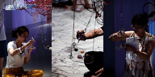 中心美术馆两场展览，开启技术时代的情感与未来叙事