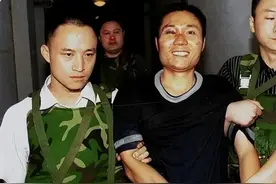 中国十大重案之悍匪张君图片