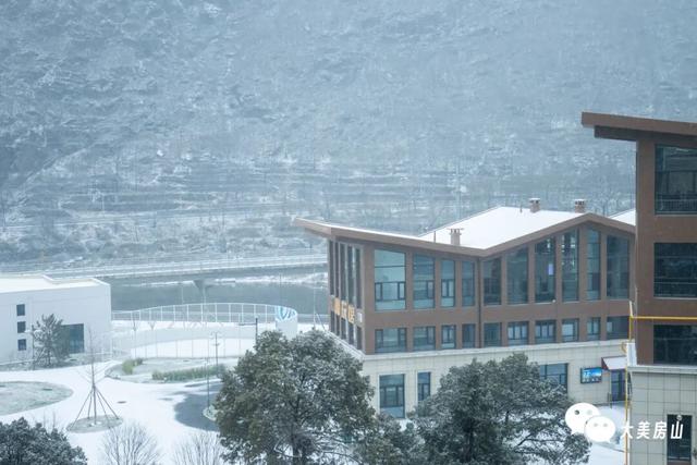 北京下雪҉҉҈ 雪҉҉҈ 雪҉҉҈ 啦！！雪落房山，邀你来看！