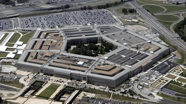 美媒：美军将击沉中国航母或两栖舰，武力干涉台海，希望中国退缩