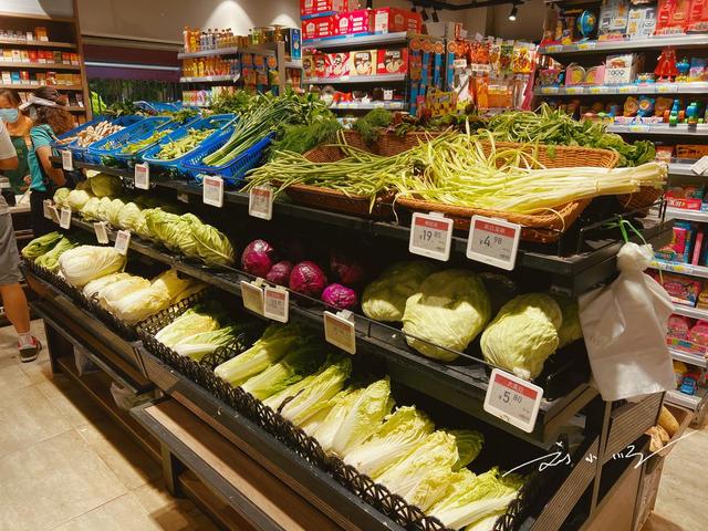 游客逛昆明菜场疑惑：物价怎么比一线城市还贵？原来都是“误会”