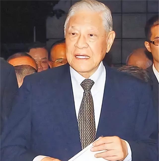 揭秘：李登辉曾是中共地下党员，1988年李敖找到其叛卖革命的证据