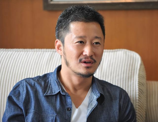 破防了！"假爱国"风波3年，51岁吴京人财两空，而他受邀观礼阅兵