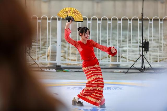 淡妆浓抹总相宜 “汉语桥”选手多维度探寻海河文明之美