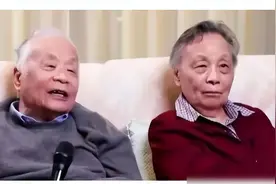 项立刚：看着心中灯塔国崩塌，60年代那群人很不开心，很压抑图片