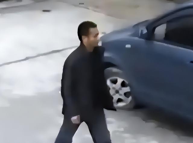 中国首位被注射死刑亿万富翁，临死前挣扎：我捐495亿，饶我一命