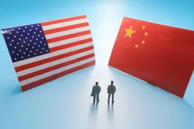 王毅对美下通牒，我4艘舰艇永久部署台海，日本加速制定撤侨计划图片