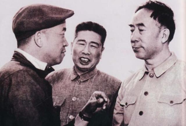 伟人去世十年后的1986年，薄一波预言：以后毛主席的地位还会更高